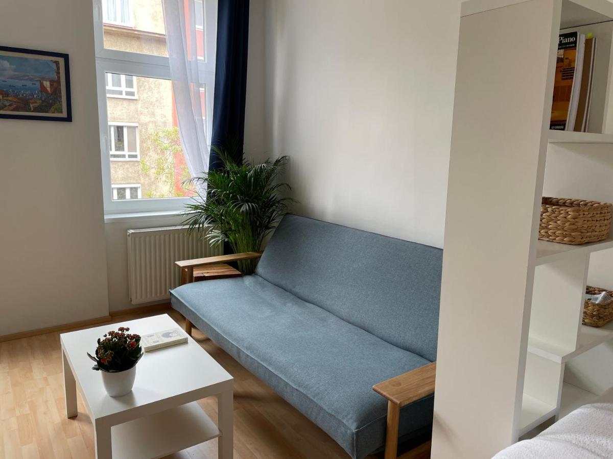 Central Sunny Flat With Free Parking Apartment Виена Екстериор снимка
