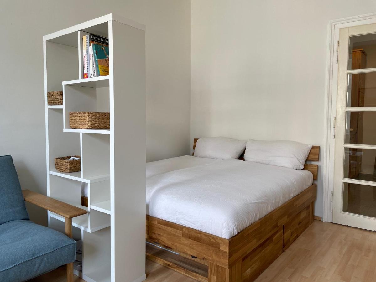 Central Sunny Flat With Free Parking Apartment Виена Екстериор снимка